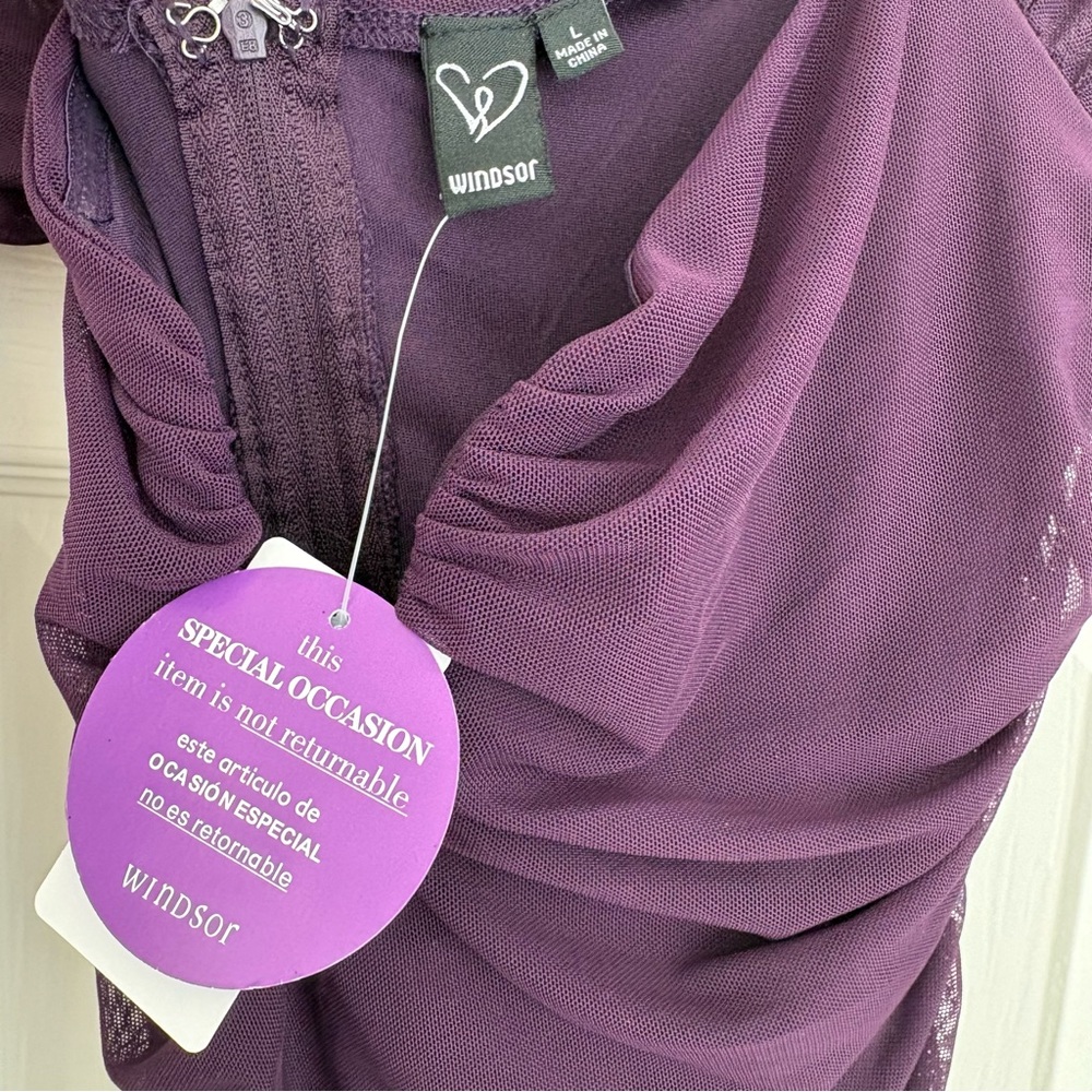 NWT Windsor Marla Mesh Off-The-Shoulder Formal Dress Size Large Purple Plum Long - Picture 12 of 12